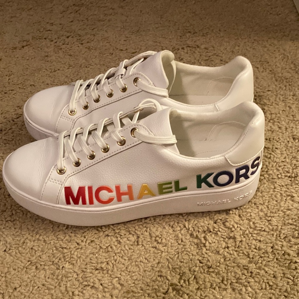 MICHAEL KORS POPPY SNEAKER - Picture 2 of 5